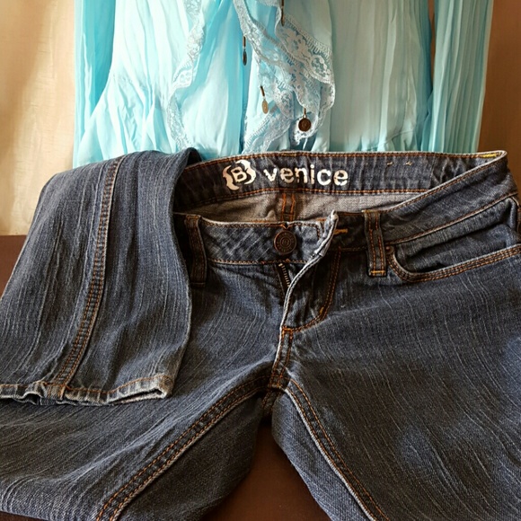 Bullhead jeans