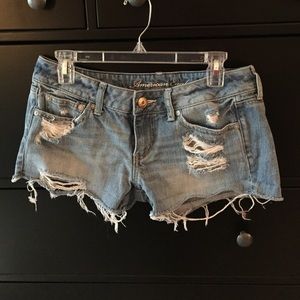 American eagle ripped shorts size 8