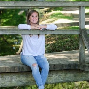 Meet your Posher, Abbie