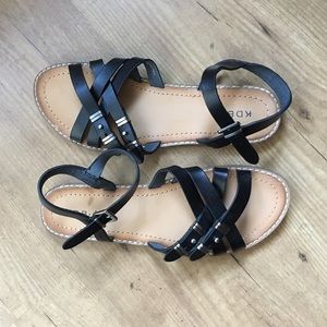 Kelsi Dagger sandals, size 8, black with buckle