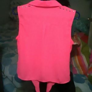 Pink top/blouse