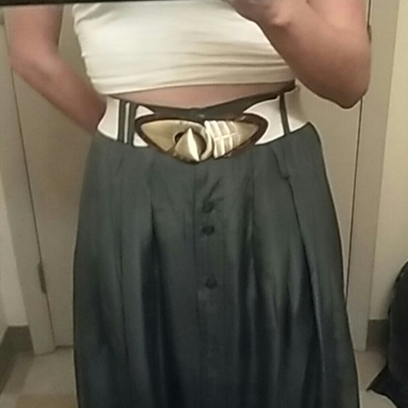 Vintage green silk midi skirt - Picture 4 of 4