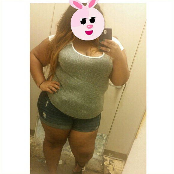 Top - Picture 2 of 2