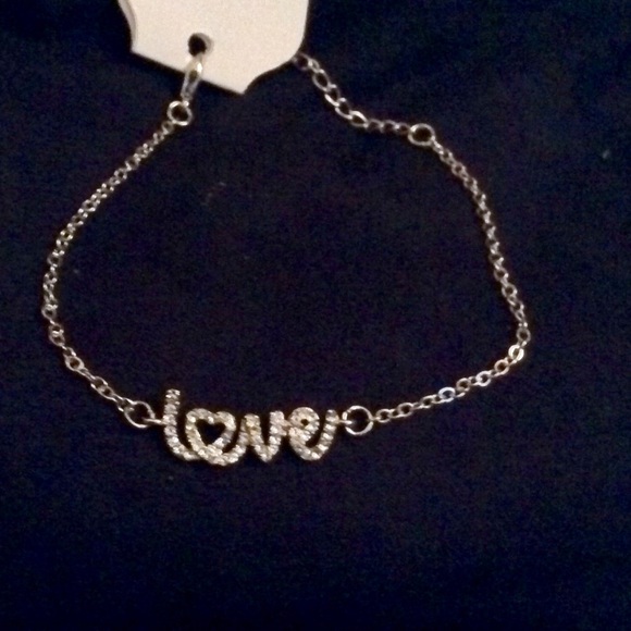 Silver Love Pendant Bracelet