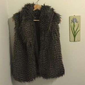 Topshop Faux Fur Vest Top S-M Size