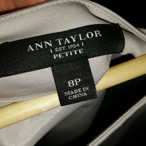 DONATED NWOT Ann Taylor Skirt sz 8P - Picture 4 of 4