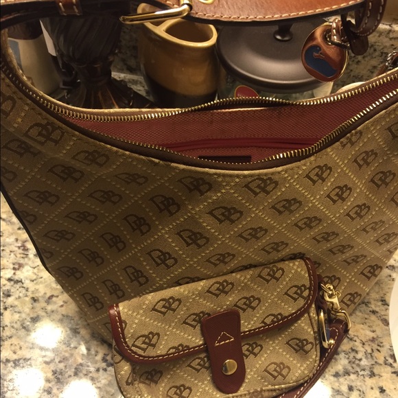 Dooney and Bourke bucket purse