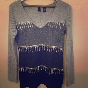 Cute sweater from Buckle