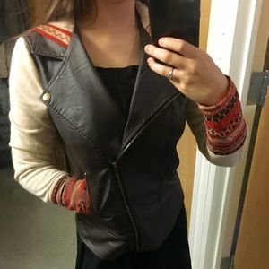 Otheno Follow brown jacket