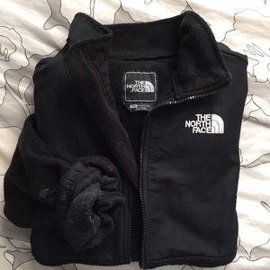 North Face Black Denali Jacket🚨READ DESCRIPTION🚨