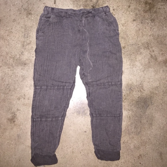 Urban outfitters ankle high cotton pants.