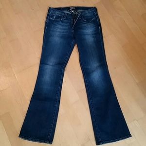 Lucky Brand Distessed Jeans Size 26 Short