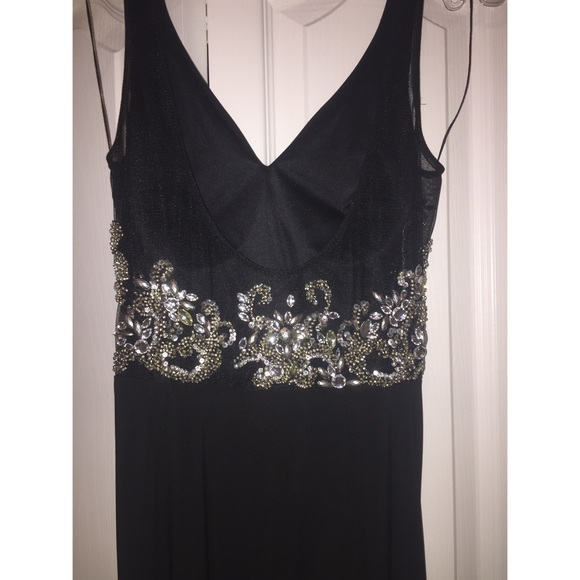 PROM DRESS - Picture 4 of 4