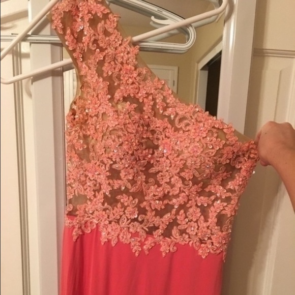 Lace pink prom dress