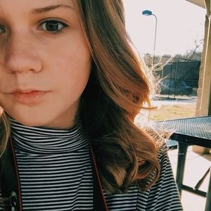 Meet your Posher, Carly