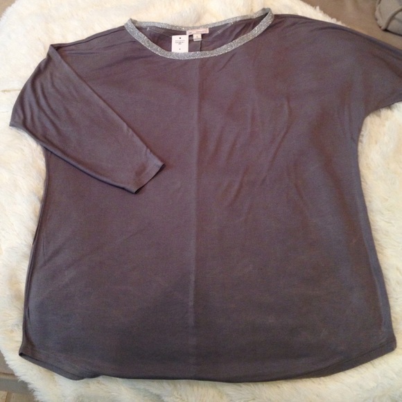 Silver/Grey GAP Shirt NWT