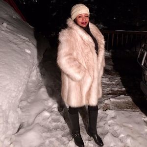 Meet your Posher, Lashay