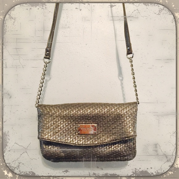 🆕Nine West Tunnel XBody Mini Crossbody bag/clutch