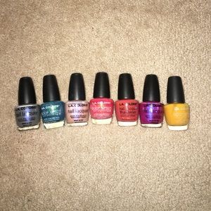 7 NEVER BEEN USED L.A. Colors Nail Polishes