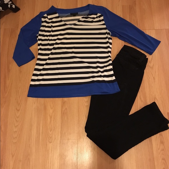 Worthington striped 3/4 length striped top!