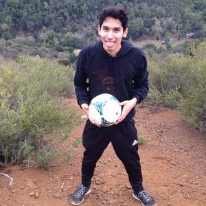 Meet your Posher, Daniel