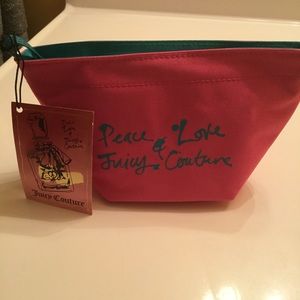 Juicy Couture Bags - ππ Juicy Couture Makeup Bag ππ Juicy Couture Bags - ππ Juicy Couture Makeup Bag ππ