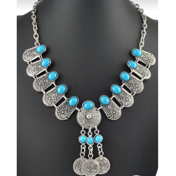 Boho chic necklace