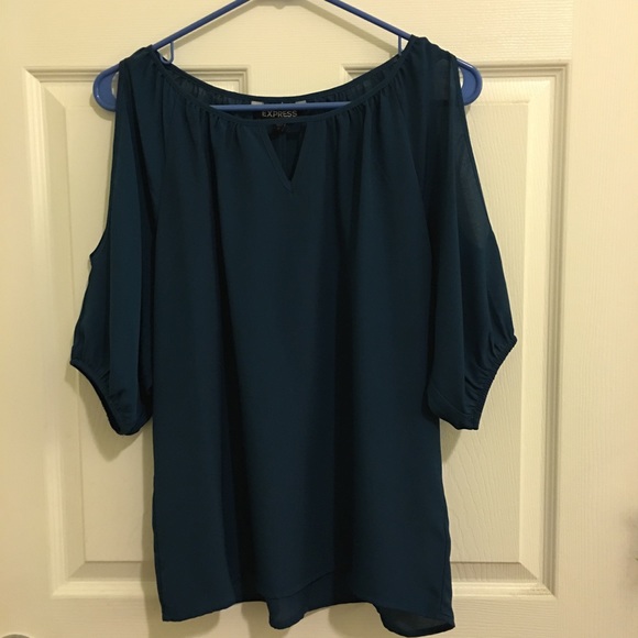 Express off-shoulder blouse