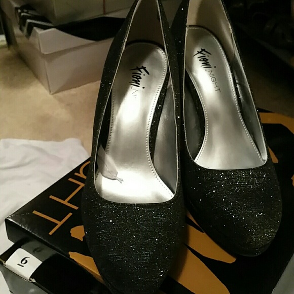 Glittery black Fioni Night pumps - Picture 4 of 4