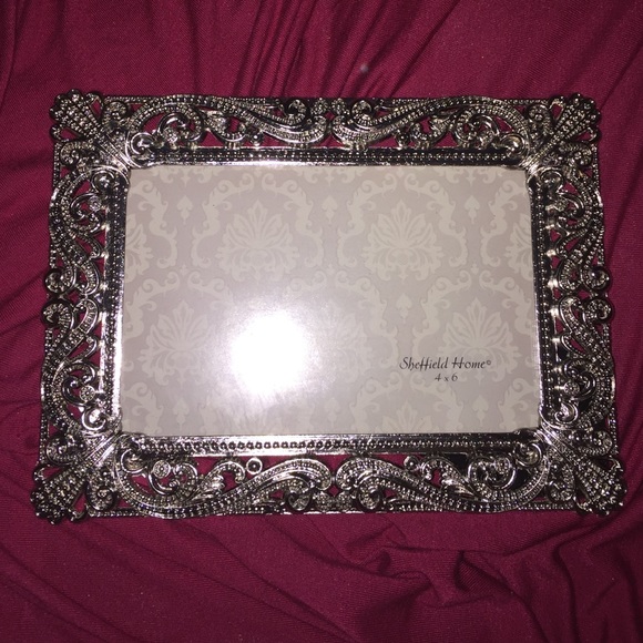 Silver picture frame