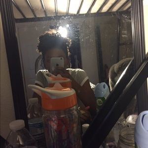 Meet your Posher, Reagan