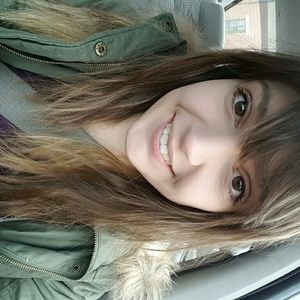 Meet your Posher, Amanda