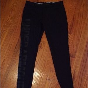 Under armour black leggings