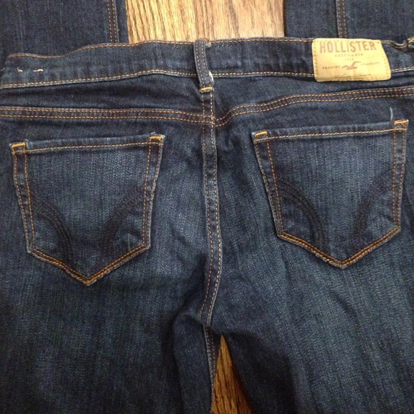 Hollister dark blue jeans size 3R