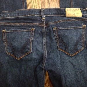 Hollister dark blue jeans size 3R