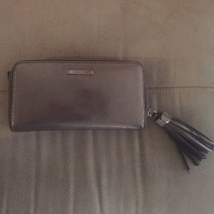 Stella and dot pewter tassel wallet