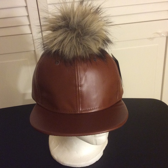 POM POM HATS BASEBALL CAP ADJUSTABLE CAMEL
