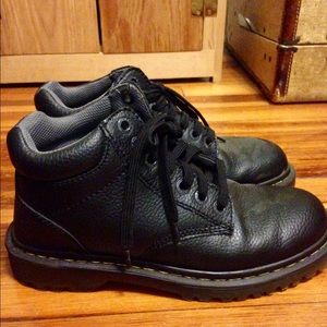Black Doc Martens(women's 10, men's 8)