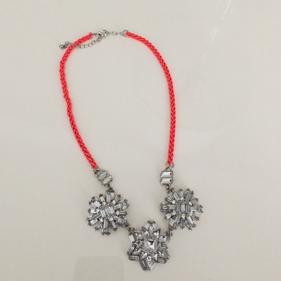 ❤️SOLD Neon Statement Necklace - Picture 2 of 3