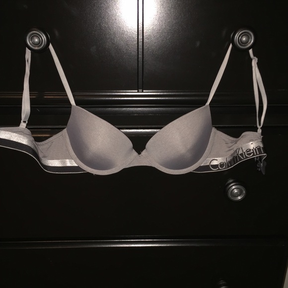 Bra
