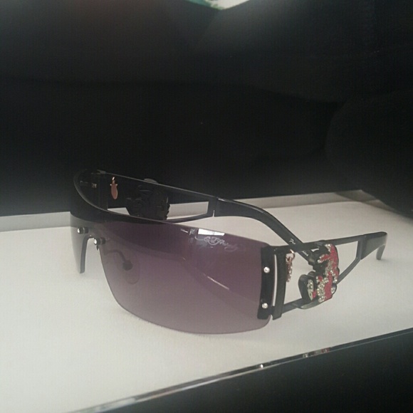 mint condition ED Hardy sgls NWOT