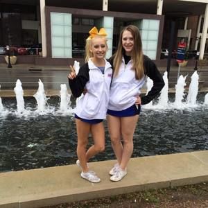 Meet your Posher, Hillary