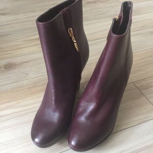 DVF boots