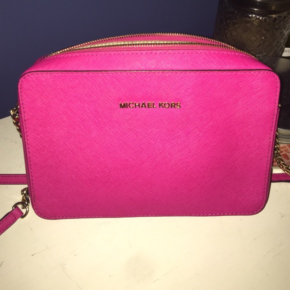 Michael Kors Handbags - Michael Kors Saffiano Leather Crossbody