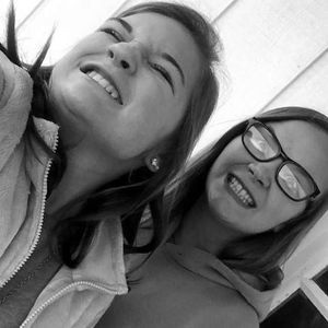 Meet your Posher, Halie