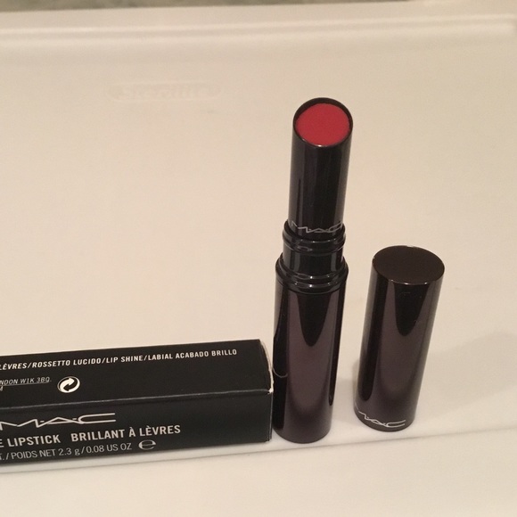 MAC Slimshine Lipstick.