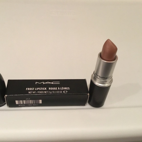 MAC Frost Lipstick