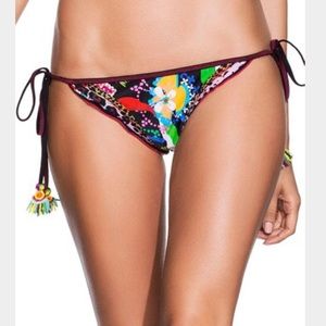 NWT Agua Bendita Magia Bikini Bottom: minor damage