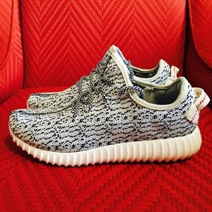 UA YEEZY BOOST 350
