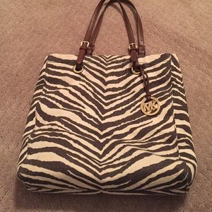 Zebra mk large bag